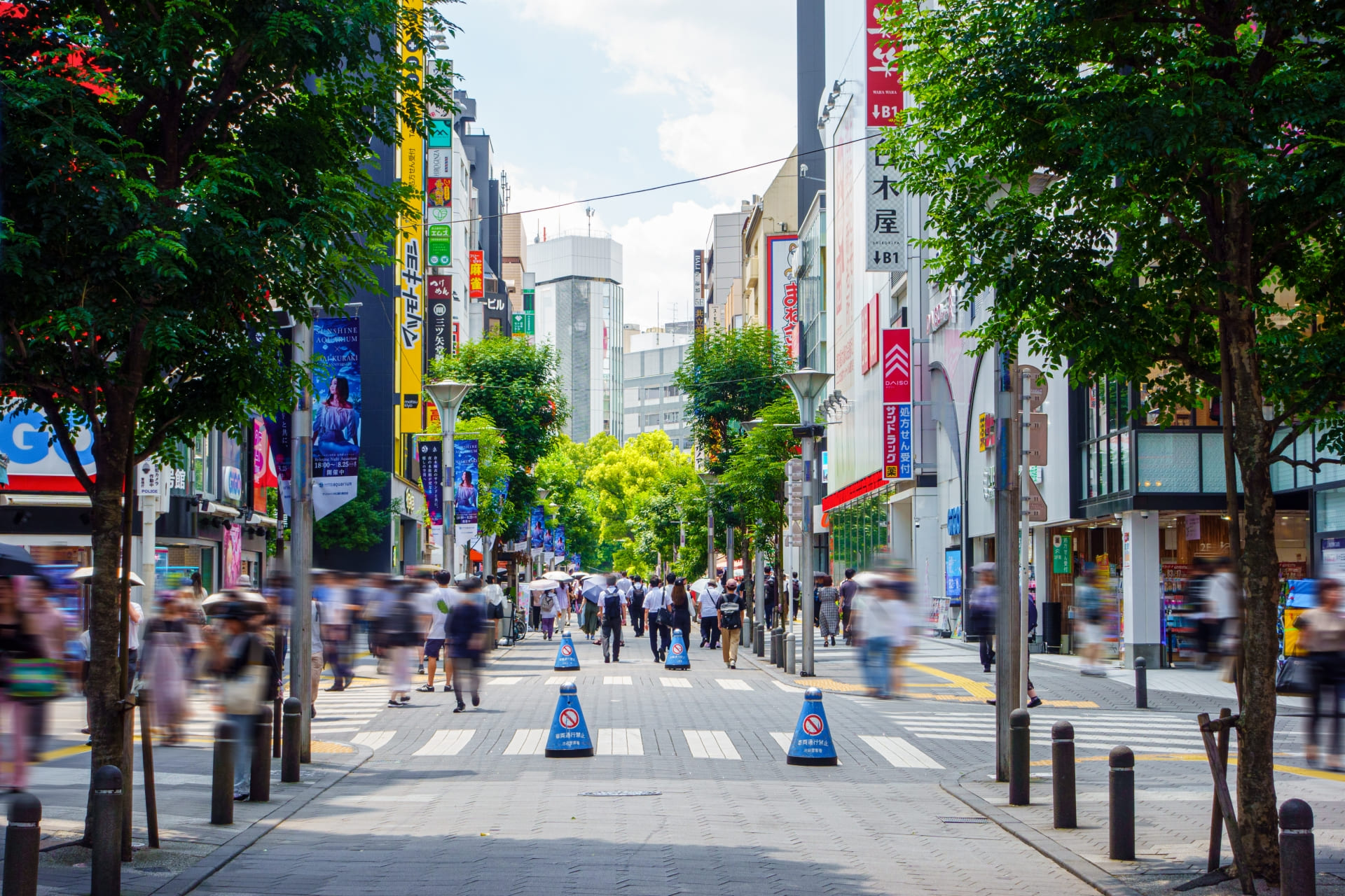 Ikebukuro streetscape